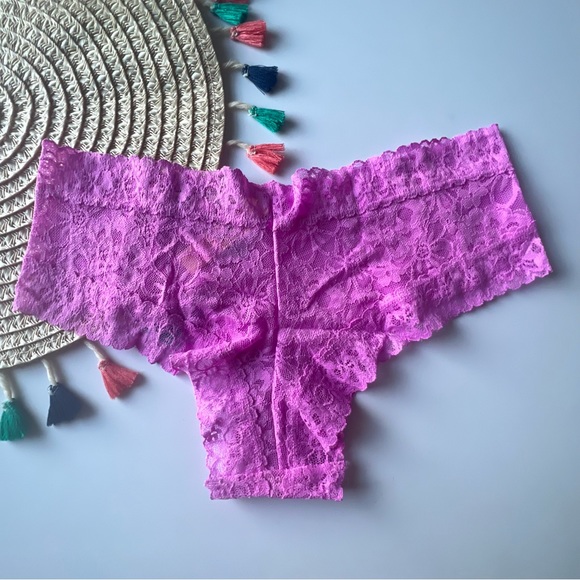 Victoria's Secret The Lacie Floral Lace Cheeky Panty Berry Gelato Medium NEW - Picture 4 of 4